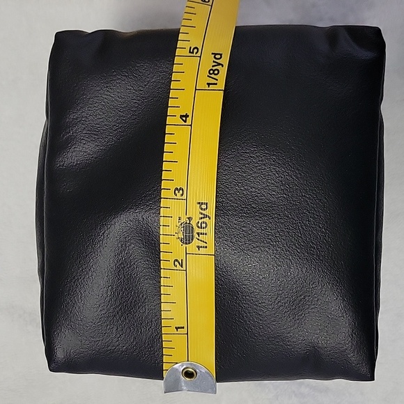 Weighted Bottom Can Cooler Styrofoam Liner With 3" Pocket On Side. Like New - Picture 5 of 16